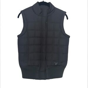 American Eagle Outfitters Navy Blue Quilted Puffer Vest Zip Up and Snap Closure